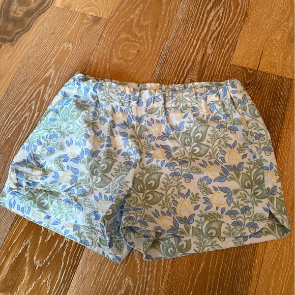 Summersalt Womens organic cotton shorts - Picture 3 of 5